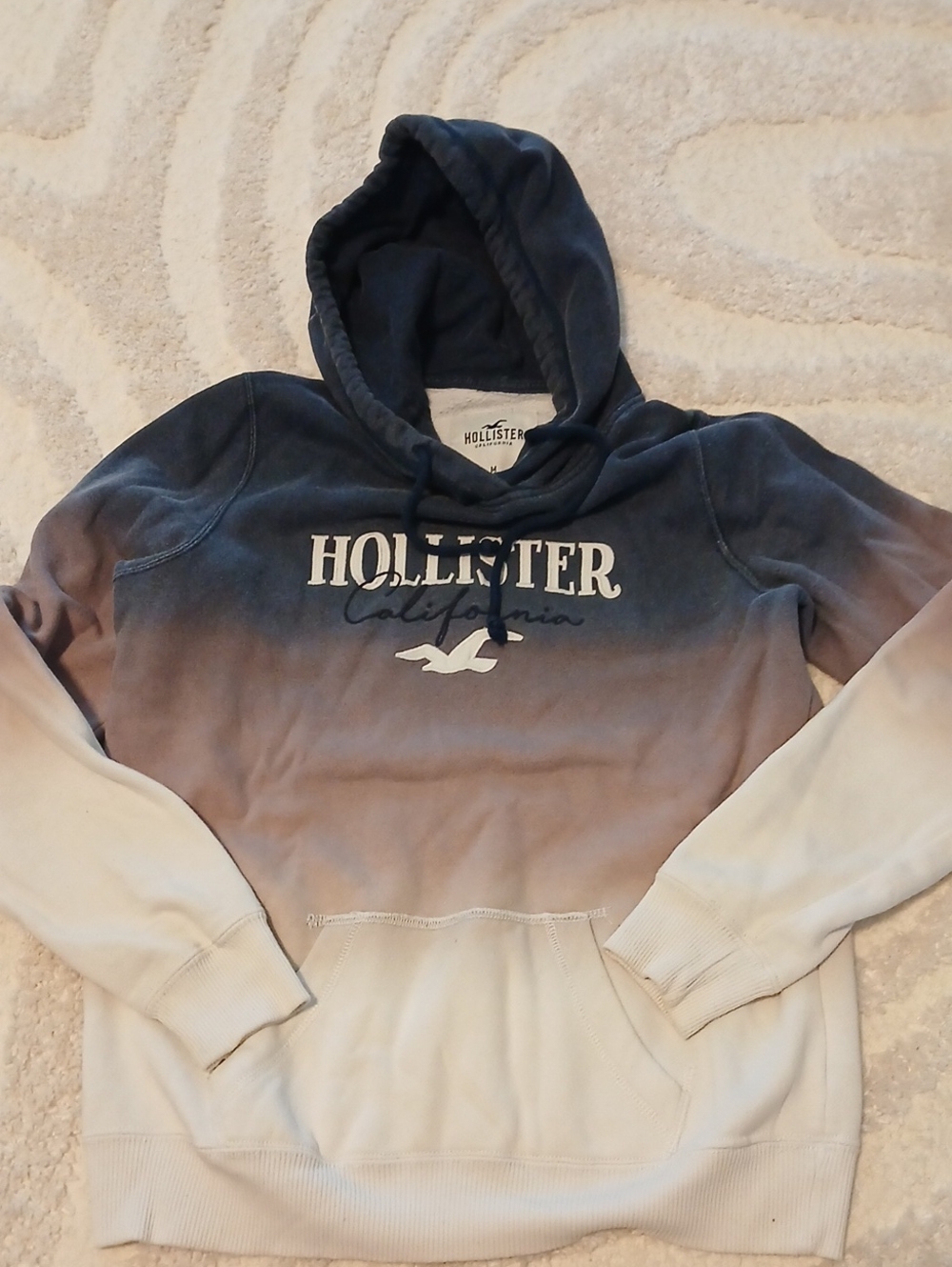 Hollister Men’s Navy to Cream Ombre Crewneck Hoodie